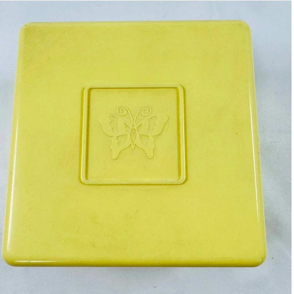 VTG Jean Nate Empty Talc Box Plastic Vanity Trinket MCM Butterfly Kitsch NICE